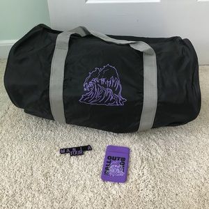 REMOVING FROM POSH AUG 25. 💜FOB mania bundle!💜